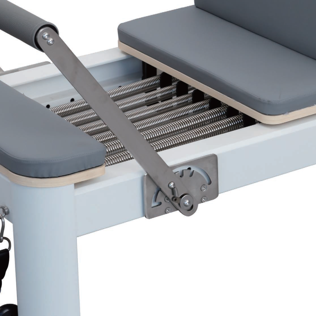 Aluminium reformer white with Grey Apholstery (PRE ORDER